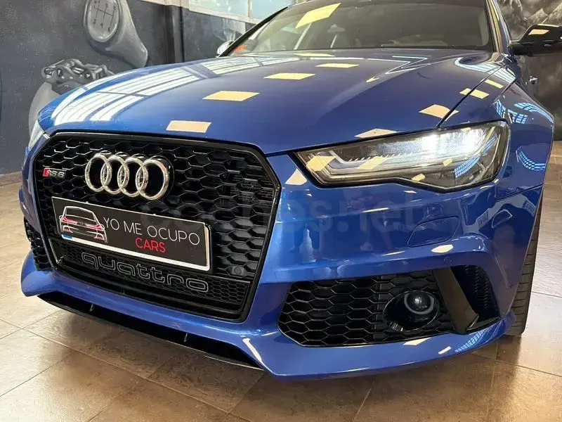Usado Audi RS6 Performance 605 CV (444 kW) 2018 Azul Familiar