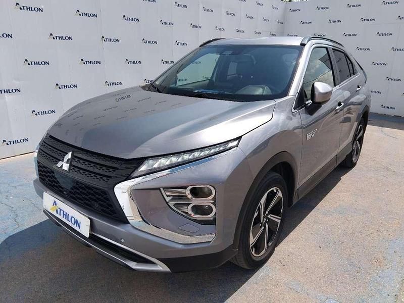 Gris Usado 2023 Mitsubishi Eclipse Cross SUV | 25.991 € (Un poco caro) - Imagen 1/4