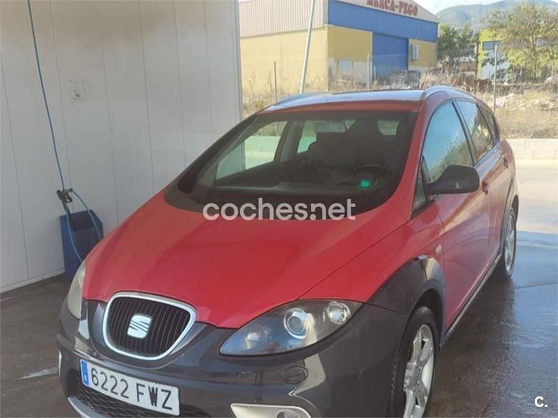 Rojo Usado 2007 Seat Altea Monovolumen | 5800 € (Precio justo) - Imagen 1/4