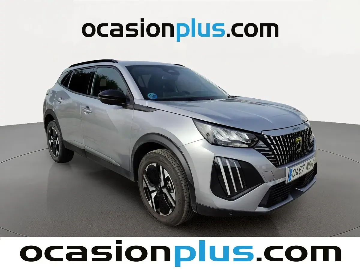 Usado Peugeot 2008 Allure 145 CV (106 kW) 2025 Gris SUV