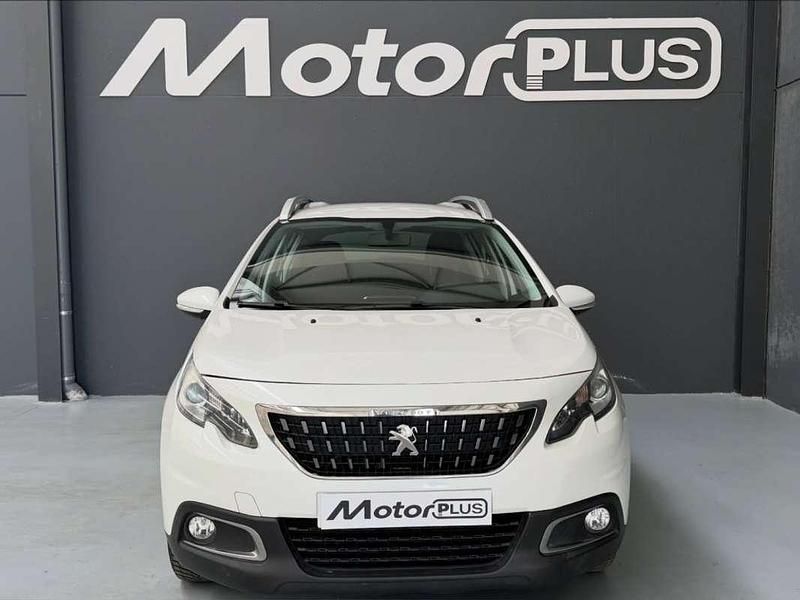 Usado Peugeot 2008 Crossway 100 CV (73 kW) 2018 Blanco SUV
