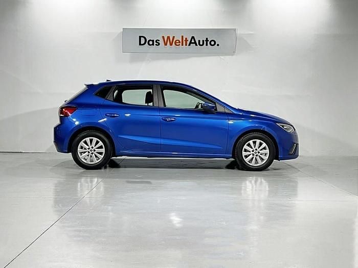 Usado Seat Ibiza FR 115 CV (84 kW) 2025 Azul Utilitario