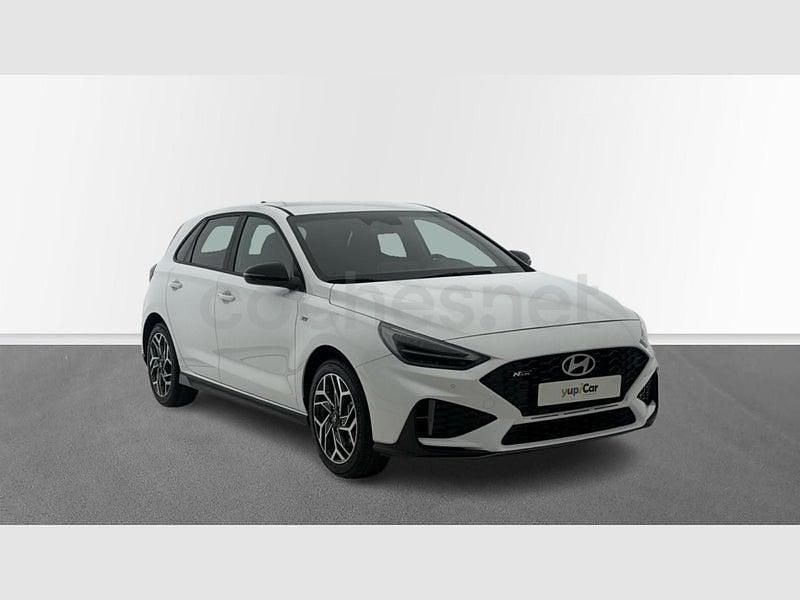 Nuevo Hyundai i30 N Line 100 CV (73 kW) 2025 Blanco Berlina