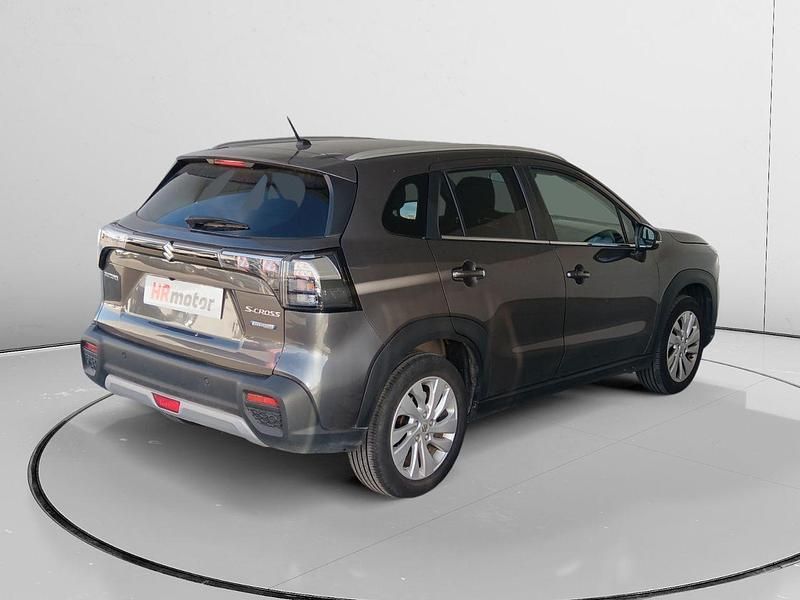 Usado Suzuki SX4 S-Cross Comfort 129 CV (94 kW) 2023 Gris / plata SUV