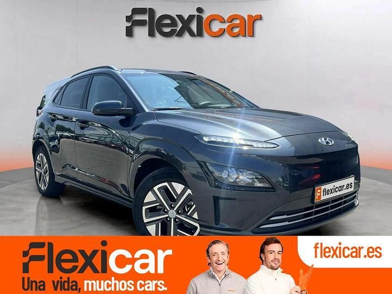 Gris Usado 2023 Hyundai Kona Style SUV | 25.690 € (Un poco caro) - Imagen 1/4