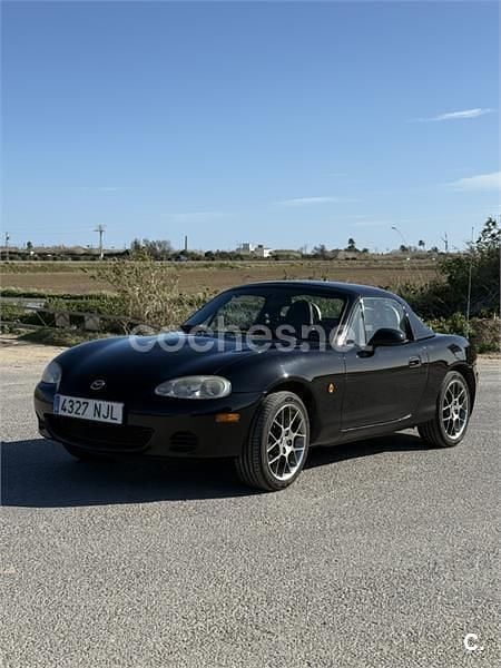 Usado Mazda MX5 Active 110 CV (80 kW) 2004 Negro Descapotable