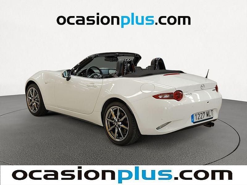 Usado Mazda MX5 Exclusive-Line 184 CV (135 kW) 2023 Blanco Descapotable