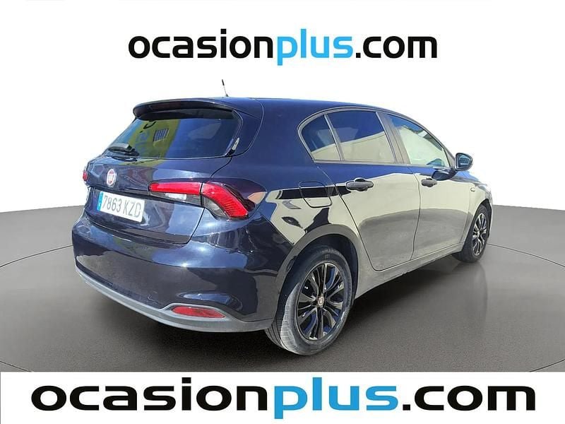 Usado Fiat Tipo Pop 95 HP (69 kW) 2019 Preto