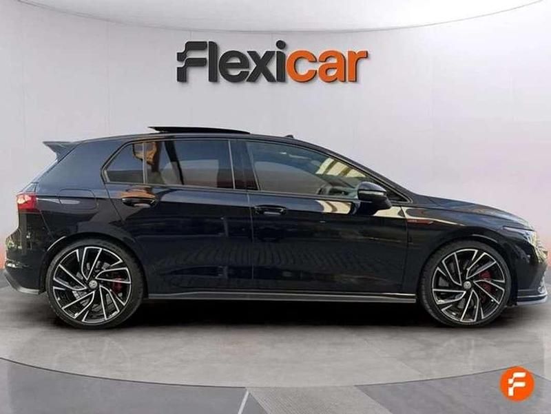 Usado VW Golf VIII GTI 301 CV (221 kW) 2022 Negro Utilitario