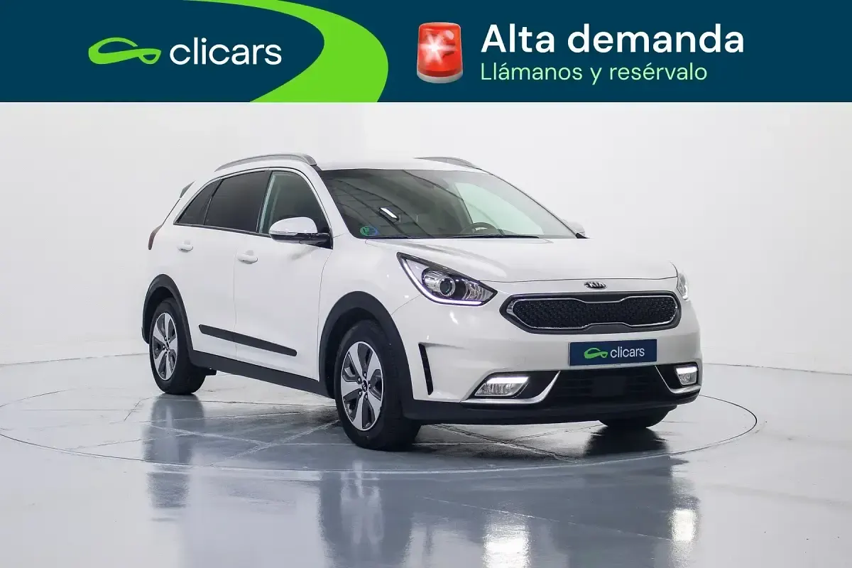 Käytetty Kia Niro 141 HP (103 kW) 2017 Valkoinen Katumaasturi