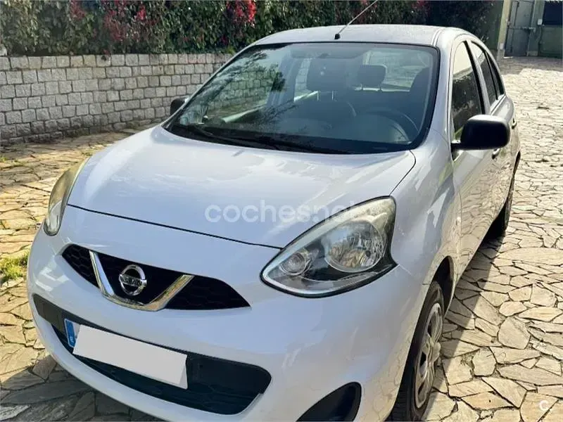 Usado Nissan Micra Acenta 80 CV (58 kW) 2015 Blanco Utilitario