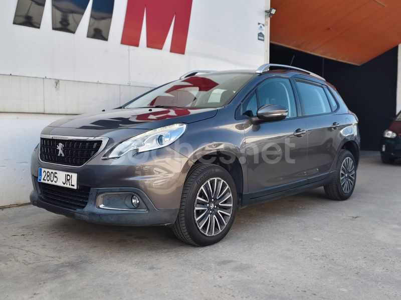 Gris / plata Usado 2016 Peugeot 2008 Active SUV | 7900 € (Buen precio) - Imagen 1/4