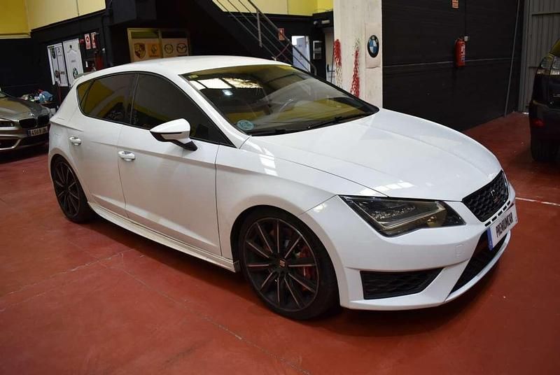 Usado Seat Leon CUPRA 280 HP (205 kW) 2015 Branco Citadino