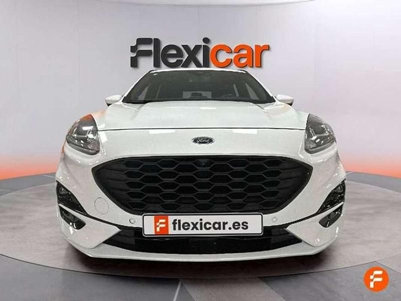 Usado Ford Kuga ST-Line 225 CV (165 kW) 2023 Blanco SUV