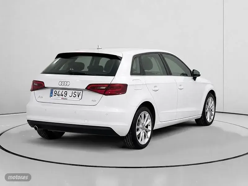 Usado Audi A3 Advanced Plus 110 CV (80 kW) 2016 Blanco Berlina