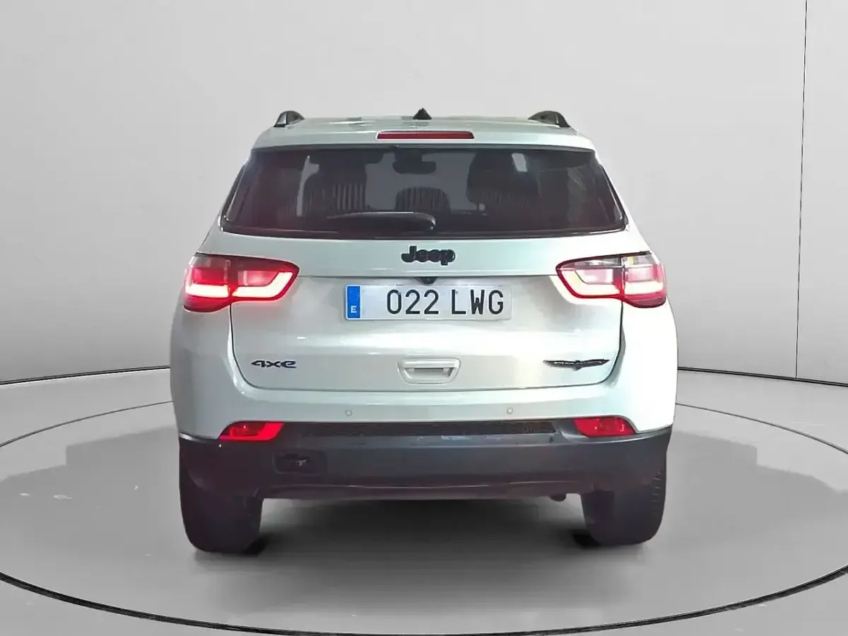 Käytetty Jeep Compass Trailhawk 240 HP (176 kW) 2022 Valkoinen Katumaasturi