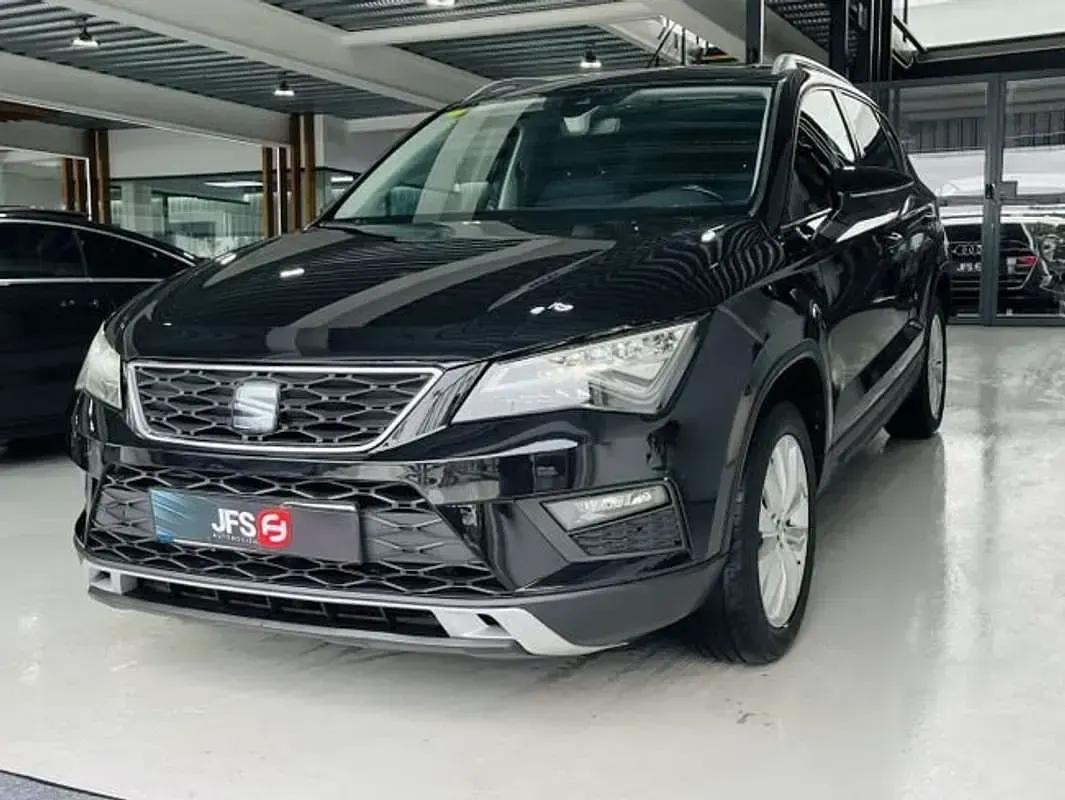 Usado Seat Ateca 116 CV (85 kW) 2018 Negro SUV