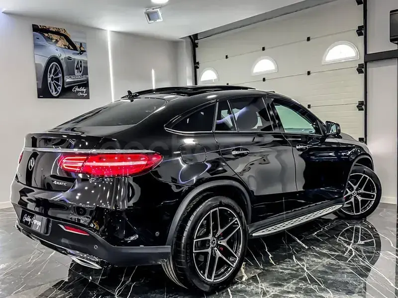 Usado Mercedes GLE350 258 CV (189 kW) 2018 Negro SUV