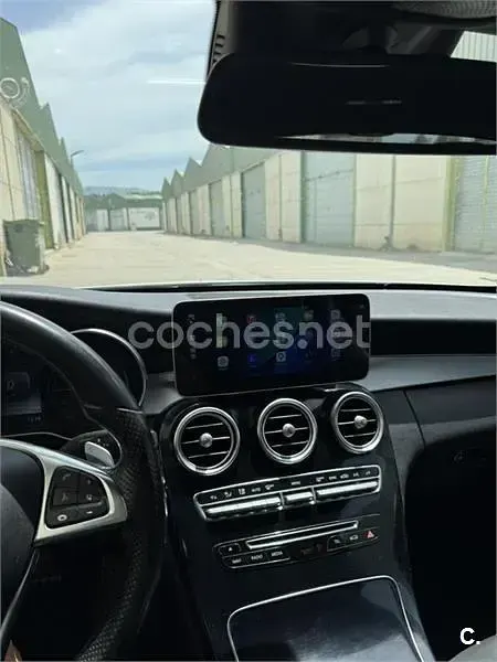 Usado Mercedes C220 AMG line 170 CV (125 kW) 2017 Blanco Coupe