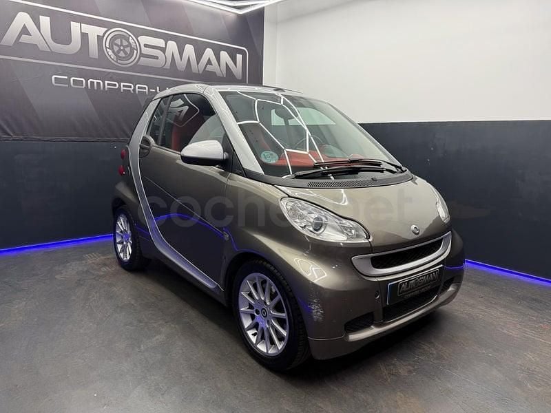 Usado Smart ForTwo Cabrio Passion 71 CV (52 kW) 2012 Gris / plata Descapotable