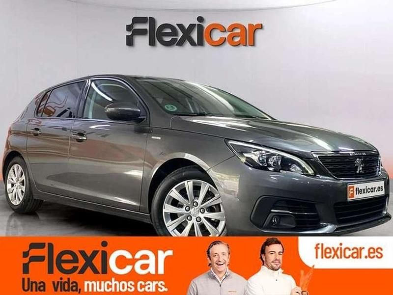 Usado Peugeot 308 SW Allure 131 CV (96 kW) 2020 Gris Familiar