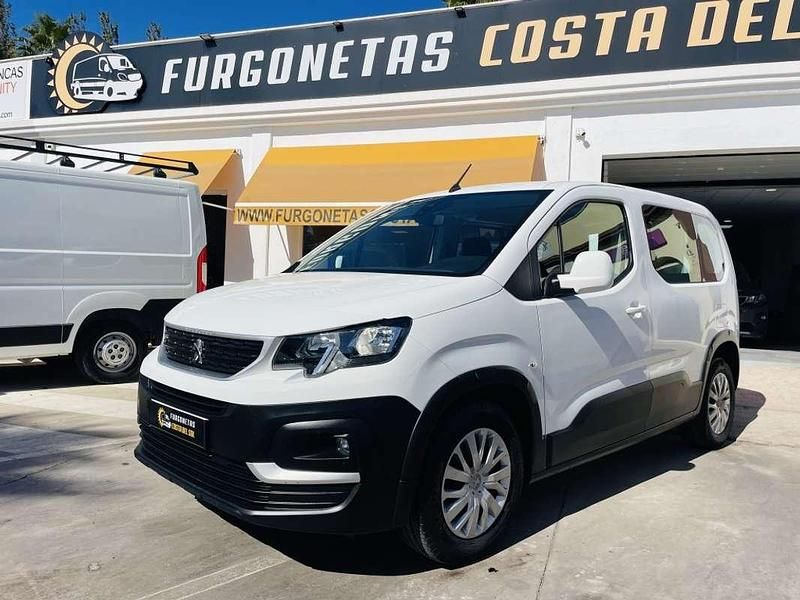 Blanco Usado 2021 Peugeot Rifter Active Monovolumen | 17.400 € (Precio justo) - Imagen 1/4
