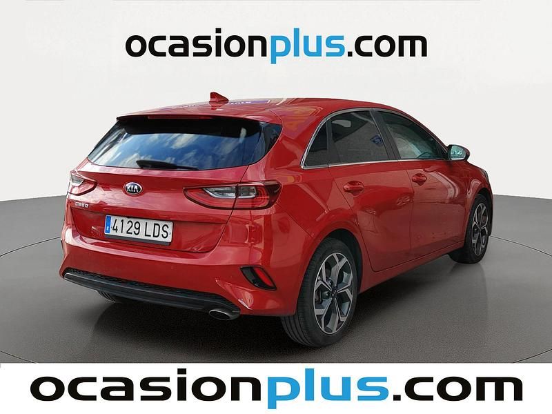 Usado Kia Ceed 140 CV (102 kW) 2020 Rojo Utilitario