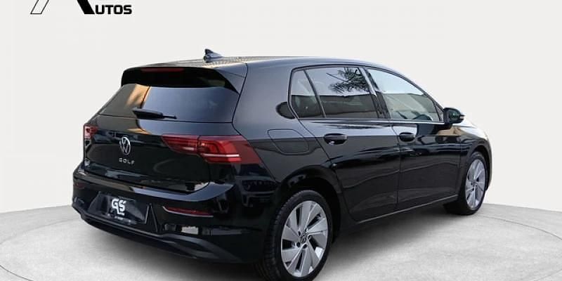 Usado VW Golf VIII 116 CV (85 kW) 2025 Negro