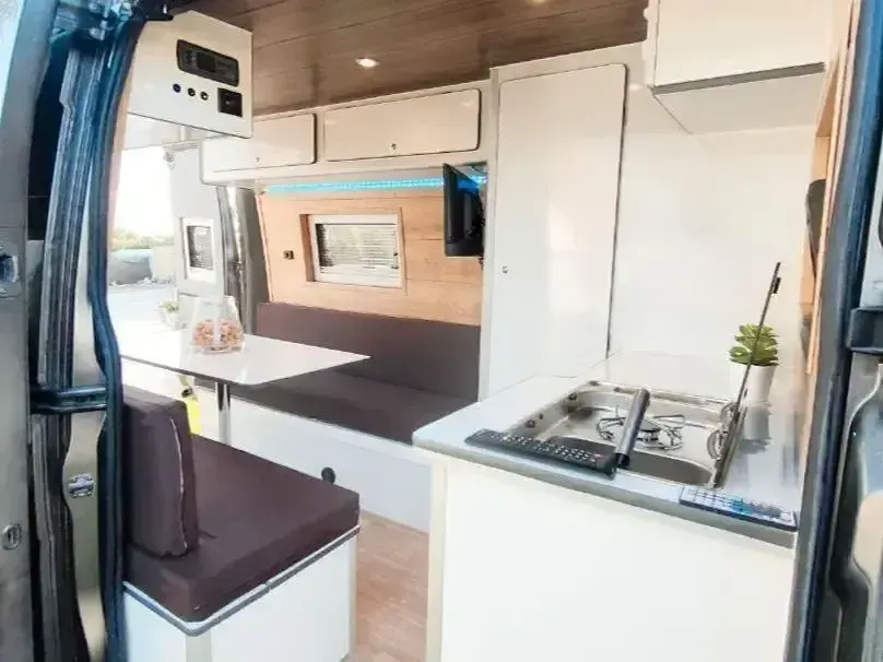 Usado Renault Master 135 CV (99 kW) 2019 Marrón Van