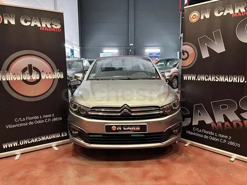 Usado Citroën C-Elysee I Shine 102 CV (75 kW) 2019 Gris / plata Berlina