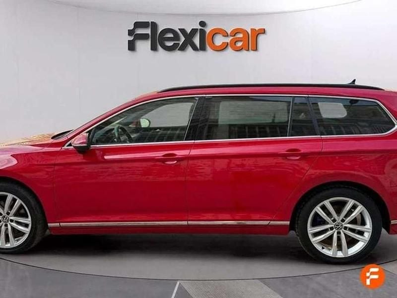 Usado VW Passat GTE 218 CV (160 kW) 2020 Rojo Familiar