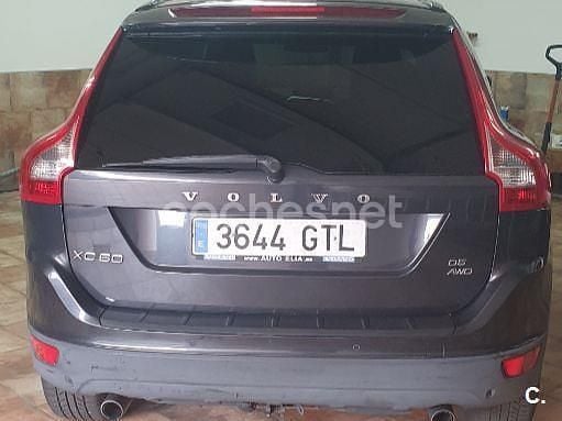 Usado Volvo XC60 Summum 185 CV (136 kW) 2010 Gris / plata SUV