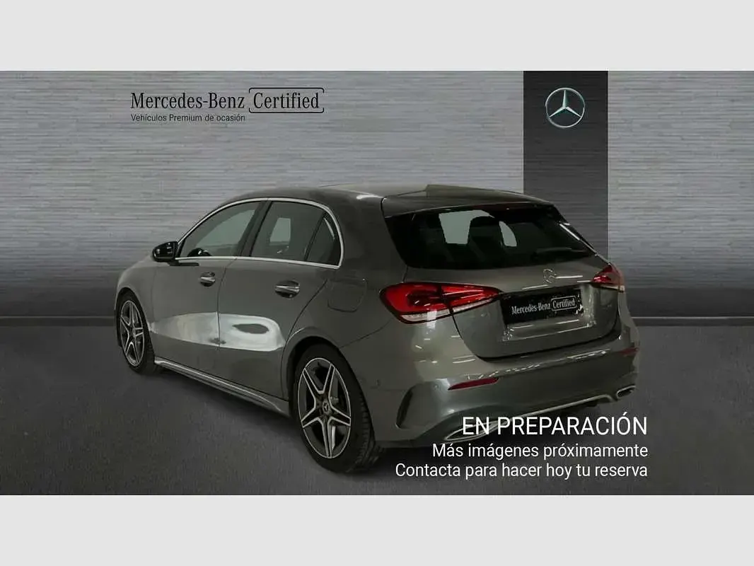 Usado Mercedes A200 163 CV (119 kW) 2020 Gris Berlina