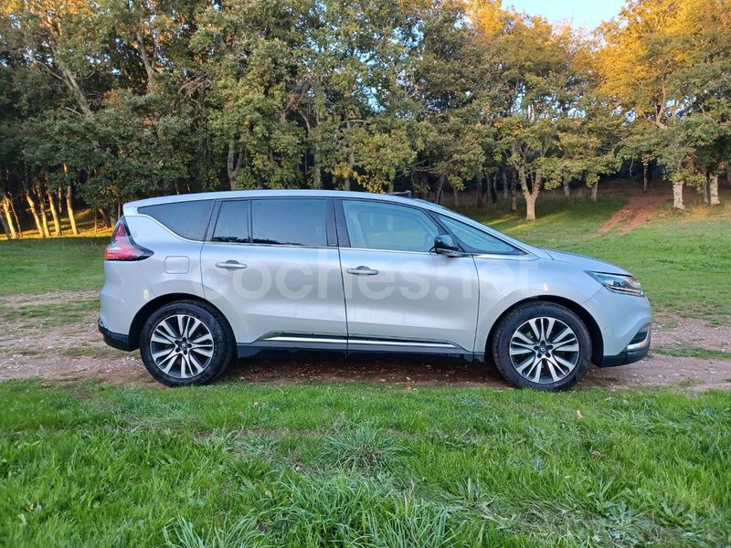 Usado Renault Espace Initiale Paris 160 CV (117 kW) 2016 Gris / plata Monovolumen