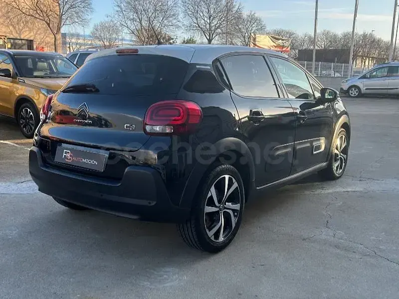Usado Citroën C3 Shine 102 CV (75 kW) 2021 Negro Utilitario
