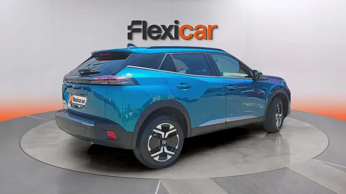 Usado Peugeot 2008 Allure 101 CV (74 kW) 2025 Azul SUV