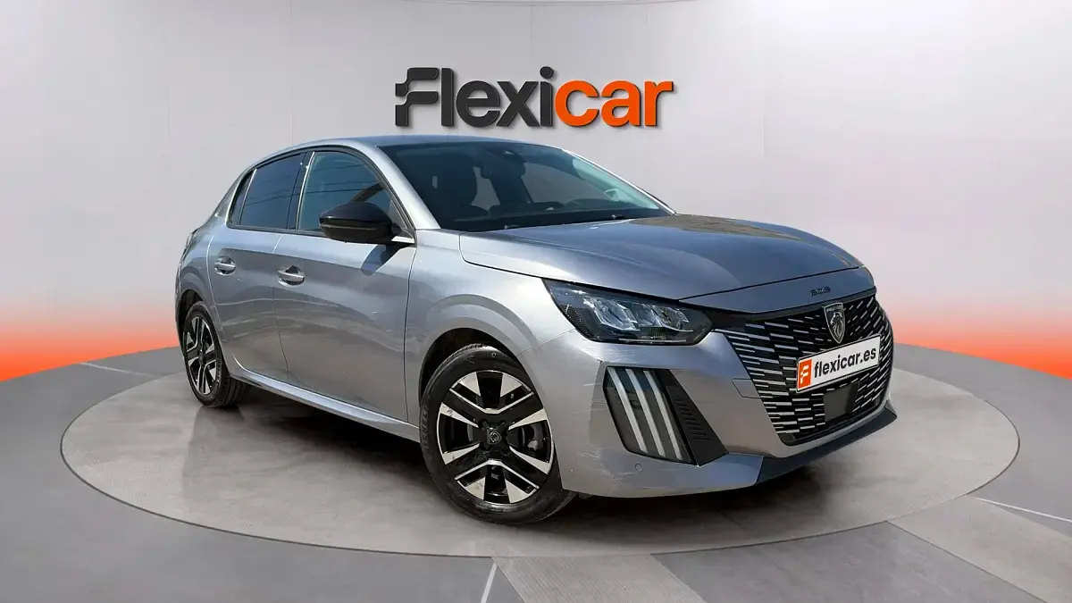 Usado Peugeot 208 Allure 101 CV (74 kW) 2025 Utilitario