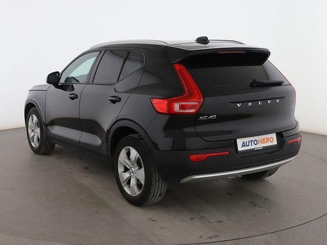 Usado Volvo XC40 Momentum 150 CV (110 kW) 2020 Negro SUV