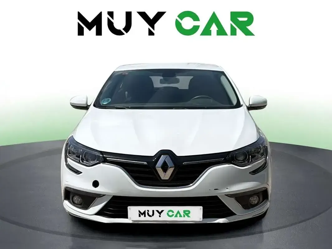 Usado Renault Mégane IV LIMITED 116 CV (85 kW) 2019 Blanco Utilitario