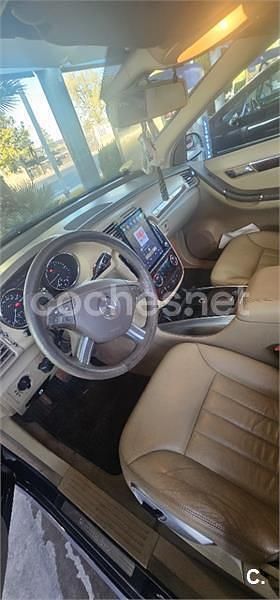 Usado Mercedes R320 224 CV (164 kW) 2007 Azul Monovolumen