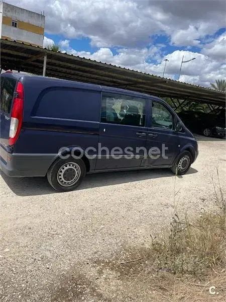 Usado Mercedes V220 Marco Polo 163 CV (119 kW) 2014 Azul Monovolumen