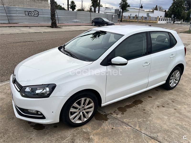 Usado VW Polo Edition 75 CV (55 kW) 2017 Blanco Berlina