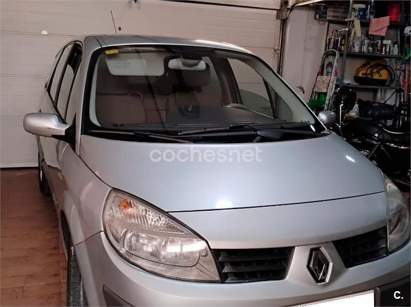 Beige Usado 2005 Renault Grand Scénic II Dynamique Monovolumen | 3500 € (Precio justo) - Imagen 1/4