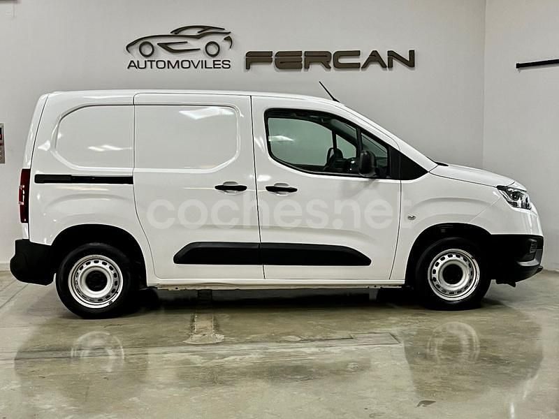 Blanco Usado 2020 Toyota Proace City City Van | 12.490 € - Imagen 1/4