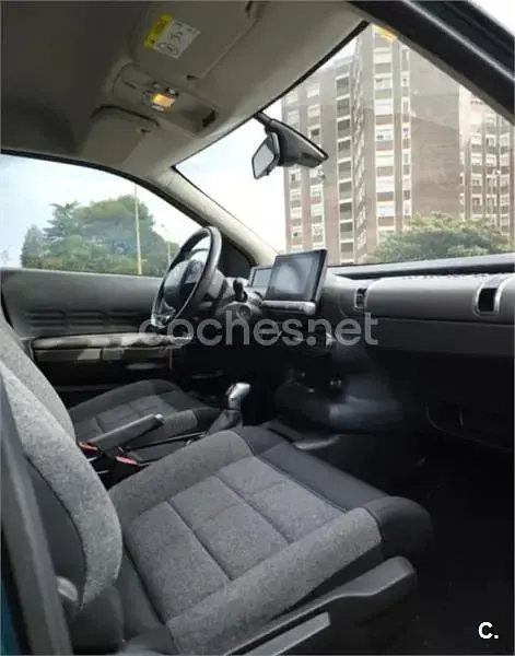 Usado Citroën C4 Feel 102 CV (75 kW) 2018 Azul Berlina