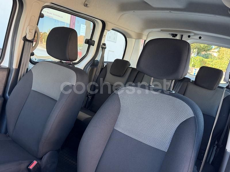Usado Renault Kangoo Edition One 95 CV (69 kW) 2021 Blanco Monovolumen