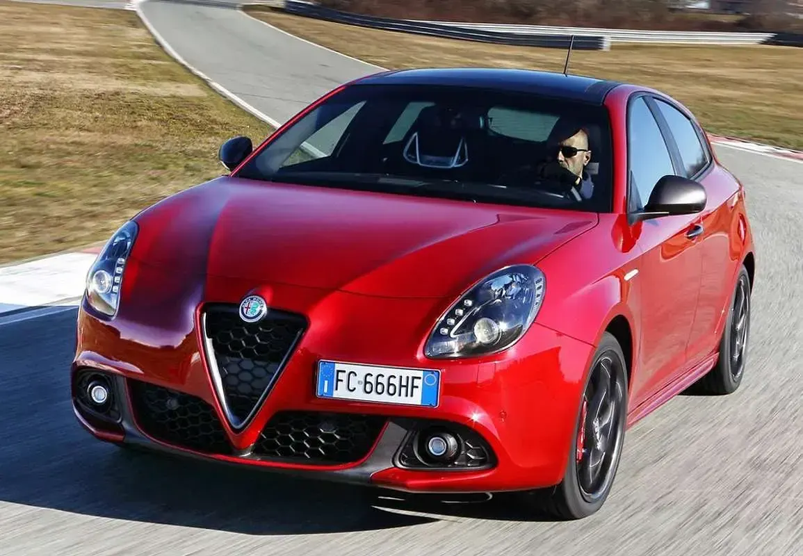 Usado Alfa Romeo Giulietta Distinctive 105 CV (77 kW) 2013 Utilitario