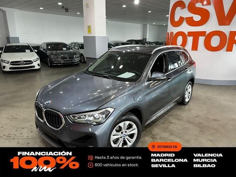 Usado BMW X1 Advantage 220 CV (161 kW) 2022 Gris / plata SUV