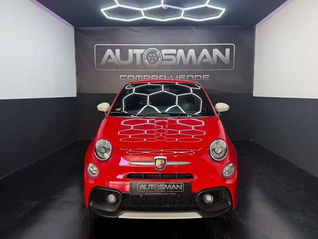 Usado Abarth 595 144 CV (105 kW) 2017 Rojo Utilitario