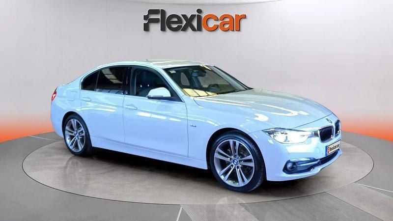 Usado BMW 318 150 CV (110 kW) 2017 Blanco Berlina